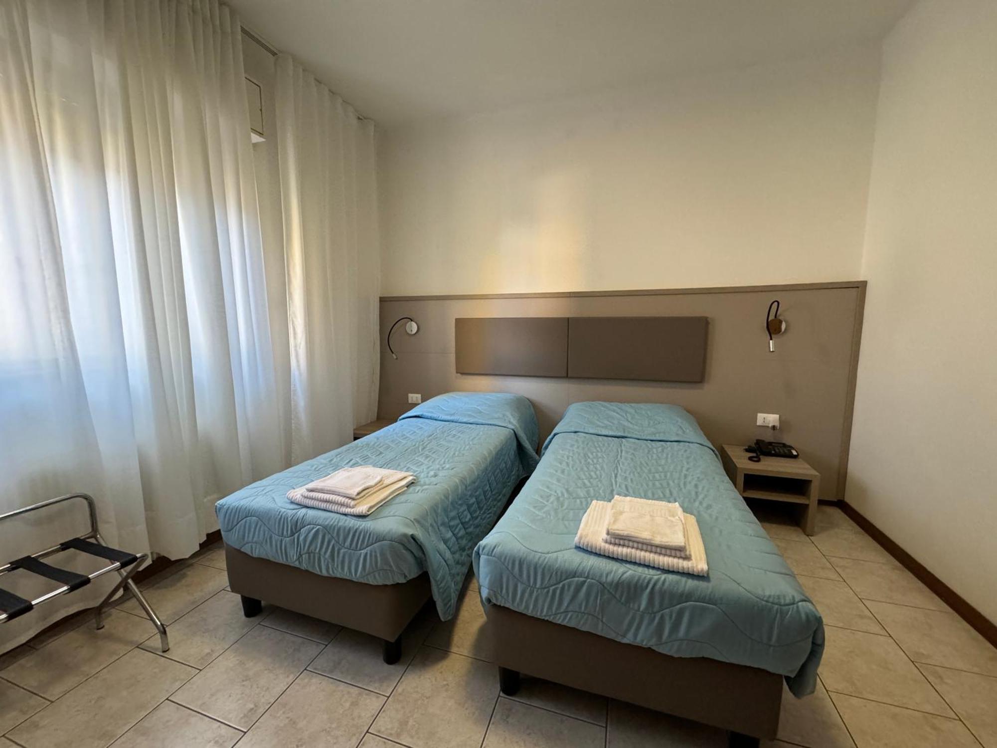 Hotel Villa Augusta Grado Extérieur photo