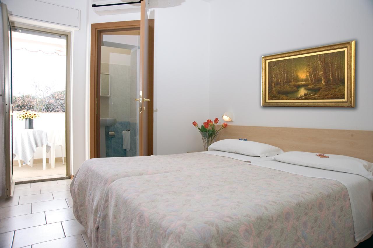 Hotel Villa Augusta Grado Extérieur photo